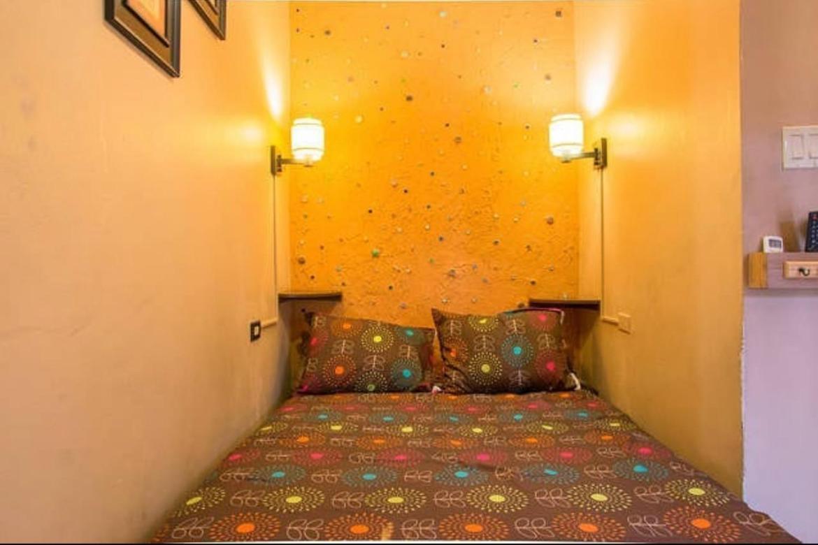 One32 Guest House Kingston Ngoại thất bức ảnh