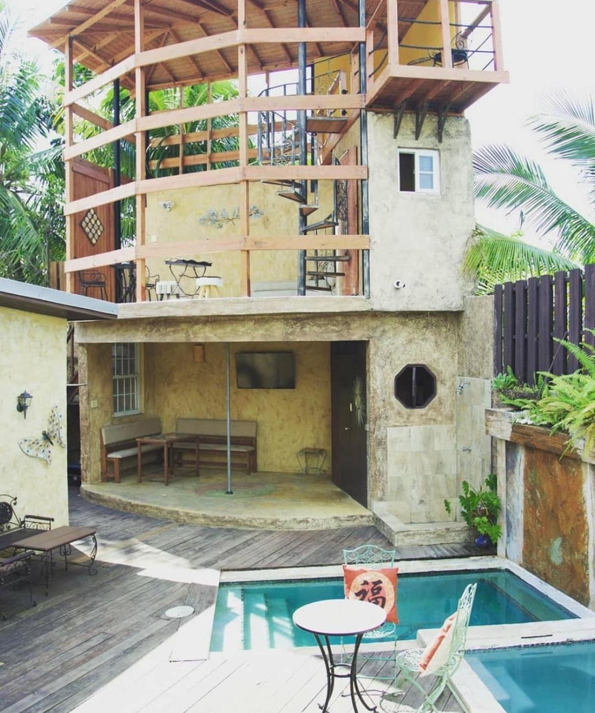 One32 Guest House Kingston Ngoại thất bức ảnh